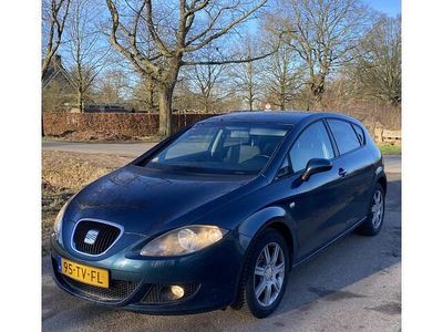 Occasion Seat Leon 105 PK (77 kW) 2007 Blauw (metallic) Hatchback
