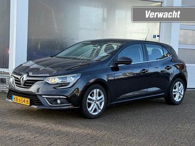 Occasion Renault Mégane IV Zen 101 PK (74 kW) 2016 Zwart (metallic) Hatchback