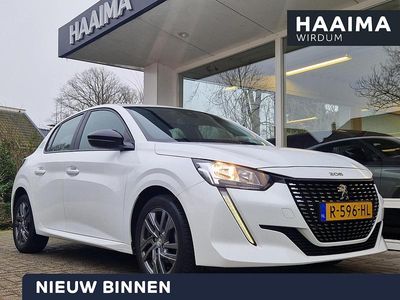Wit Occasion 2022 Peugeot 208 Active Hatchback | € 15.945 (Iets duurder)