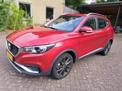 Occasion MG ZS Luxury 105 kW (143 PK) 2019 Rood Sedan