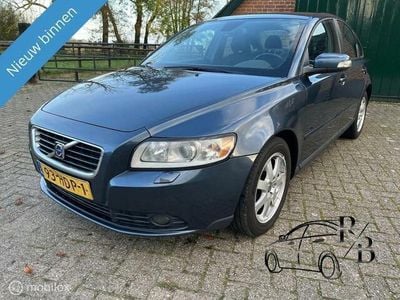 Blauw, metallic lak Gebruikt 2009 Volvo S40 Sedan | € 3.299 (Duur)