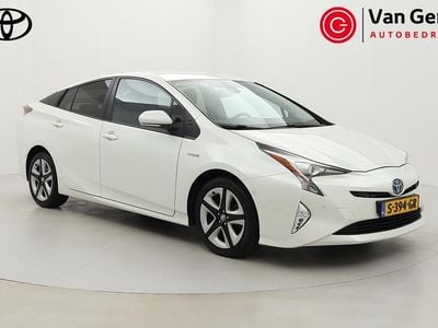 Wit Gebruikt 2018 Toyota Prius Executive Hatchback | € 20.999 (Eerlijke prijs)