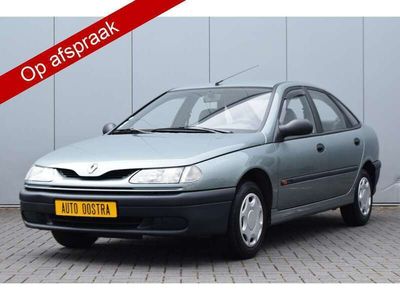 Grijs, metallic lak Gebruikt 1997 Renault Laguna Hatchback | € 6.999