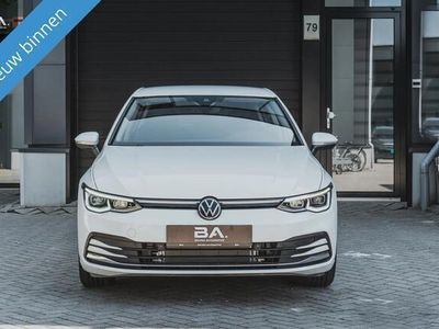 tweedehands VW Golf VIII 1.5 eTSI Style | DSG | CAMERA | NIEUW