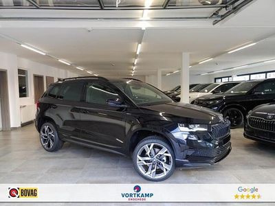 Zwart Nieuw 2025 Skoda Karoq SportLine SUV | € 44.950 (Eerlijke prijs)