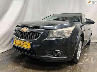 Zwart (metallic) Occasion 2010 Chevrolet Cruze LS Sedan | € 1.750 (Super prijs)
