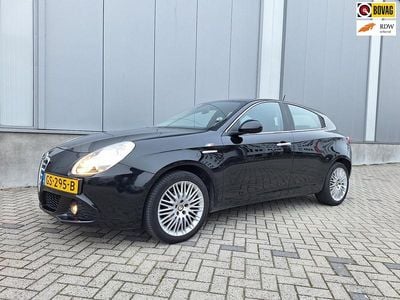 Zwart Occasion 2012 Alfa Romeo Giulietta Impression Hatchback | € 7.950 (Eerlijke prijs)