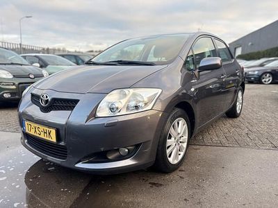 Grijs (metallic) Gebruikt 2007 Toyota Auris Hatchback | € 4.150 (Eerlijke prijs)