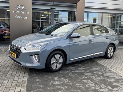 Grijs Occasion 2022 Hyundai Ioniq Comfort Hatchback | € 18.950 (Eerlijke prijs)