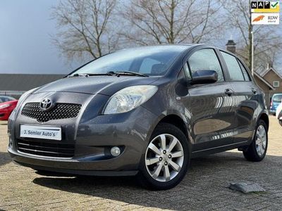 tweedehands Toyota Yaris 1.0 VVTi + AIRCO PDC 5 DEURS 81DKM