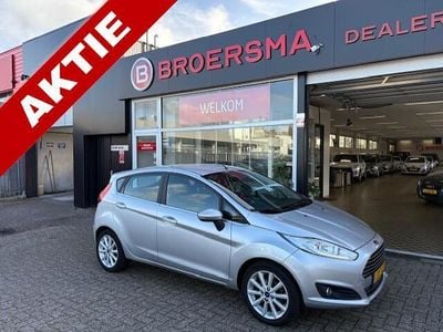 Grijs Gebruikt 2016 Ford Fiesta Titanium Hatchback | € 6.000 (Eerlijke prijs)