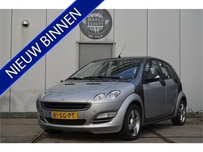 Grijs (metallic) Gebruikt 2006 Smart ForFour Pulse Hatchback | € 1.950 (Duur)