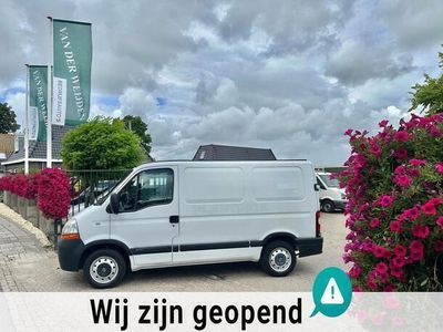 tweedehands Renault Master T28 2.5dCi YOUNGTIMER EURO 4 MARGE