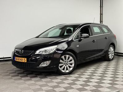 tweedehands Opel Astra Sports Tourer 1.4 Cosmo Airco Lm17" NL Auto