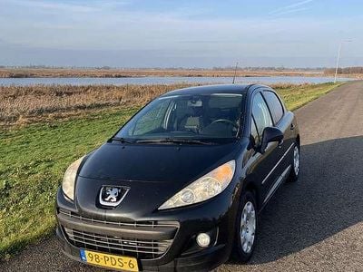 Zwart Gebruikt 2011 Peugeot 207 Sportium MPV | € 2.000 (Super prijs)