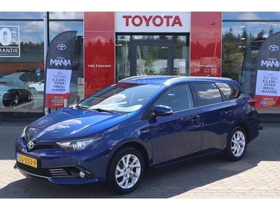 Toyota Auris Touring Sports