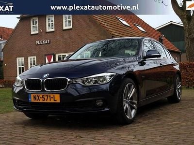 Occasion BMW 318 Executive 136 PK (100 kW) 2017 Blauw (metallic) Sedan