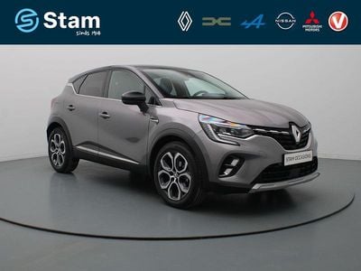 Occasion Renault Captur Intens 142 PK (104 kW) 2023 Zilver SUV