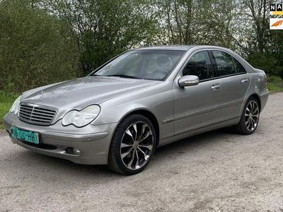 Mercedes C180