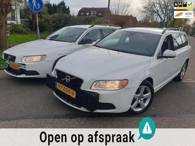 tweedehands Volvo V70 2.4 D5 Kinetic/Automaat/ex overheid