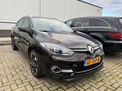 tweedehands Renault Mégane Estate 1.2 TCE Bose 2015 MOTORSCHADE