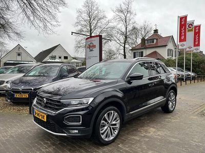 tweedehands VW T-Roc 1.5 TSI 150PK DSG AUTOMAAT / CARPLAY / ADAP. CRUIS