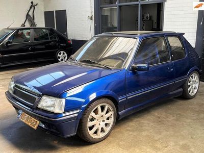 tweedehands Peugeot 205 GTI 2.0 16V turbo project