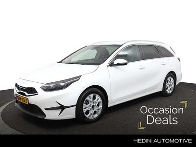 Wit Occasion 2024 Kia Ceed Sportswagon Stationwagen | € 23.745 (Eerlijke prijs)