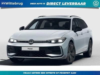 Zilver Nieuw 2025 VW Passat R-line Edition Stationwagen | € 49.950 (Super prijs)