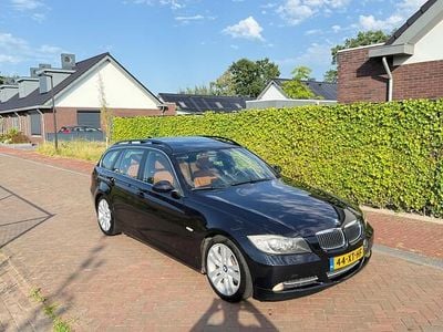 BMW 335