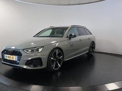 Grijs Occasion 2022 Audi A4 Competition Stationwagen | € 37.750 (Eerlijke prijs)