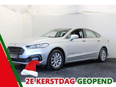 Grijs, metallic lak Gebruikt 2019 Ford Mondeo Titanium Sedan | € 14.999 (Super prijs)