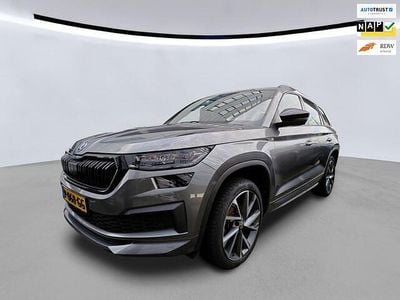 Grijs Occasion 2022 Skoda Kodiaq SportLine SUV | € 32.445 (Goede deal)