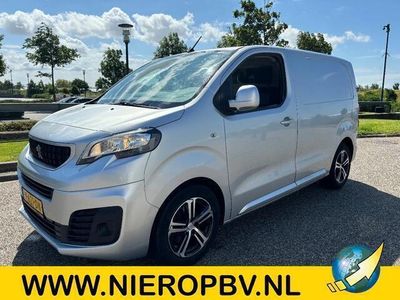 Zilver Occasion 2017 Peugeot Expert Van | € 7.950