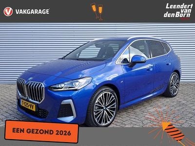 Blauw Gebruikt 2022 BMW 220 Stationwagen | € 32.995 (Goede deal)