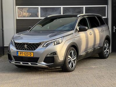 Grijs Gebruikt 2017 Peugeot 5008 GT-line SUV | € 16.750 (Eerlijke prijs)