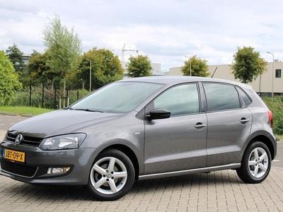 Grijs Gebruikt 2013 VW Polo Match Hatchback | € 7.499 (Eerlijke prijs)
