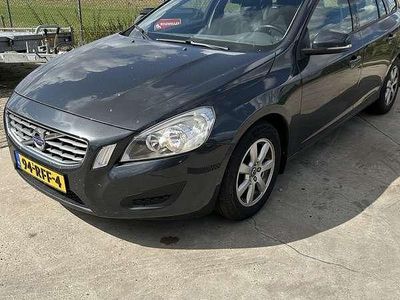 Grijs Gebruikt 2011 Volvo V60 Kinetic Stationwagen | € 6.699 (Eerlijke prijs)
