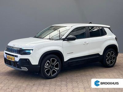 Wit Occasion 2024 Jeep Avenger EV Summit SUV | € 27.895 (Eerlijke prijs)