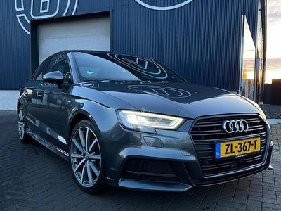 Grijs Gebruikt 2018 Audi A3 S-Line Sedan | € 17.950 (Iets duurder)
