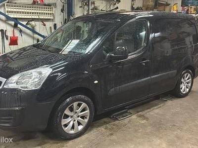 Zwart Gebruikt 2018 Peugeot Partner Premium MPV | € 4.900 (Super prijs)