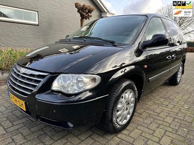 tweedehands Chrysler Voyager 2.4i SE Luxe, NAP, 6 Persoons, Zeer nette auto