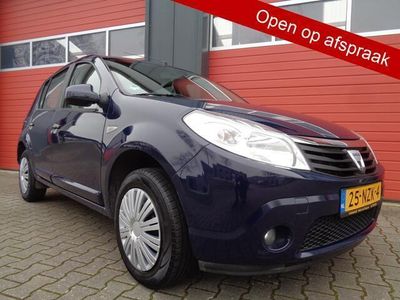 tweedehands Dacia Sandero 1.2 Lauréate,5drs,Airco,Trekhaak,Nette auto!