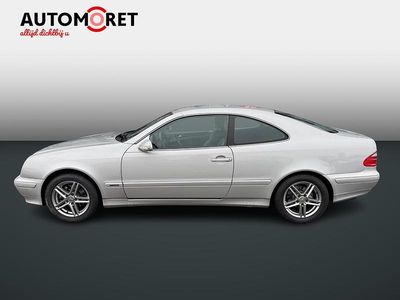 Grijs Gebruikt 2020 Mercedes 200 Elegance Coupé | € 11.400