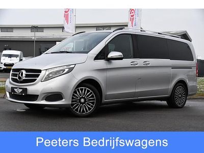 Zilver (metallic) Occasion 2017 Mercedes V250 Avantgarde Edition MPV | € 30.995 (Iets duurder)