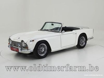 Triumph TR4