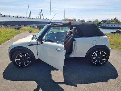 Mini Cooper Cabriolet