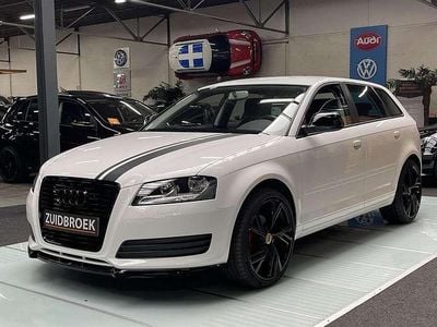 Wit Gebruikt 2009 Audi A3 Hatchback | € 8.999 (Duur)