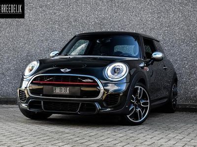 tweedehands Mini John Cooper Works 2.0 Chili F1 Aut. | Navigatie | Lounge Leder