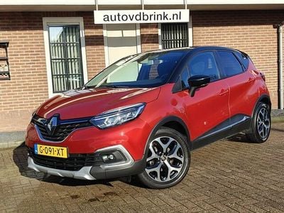 Rood (metallic) Occasion 2020 Renault Captur Intens SUV | € 19.990 (Eerlijke prijs)